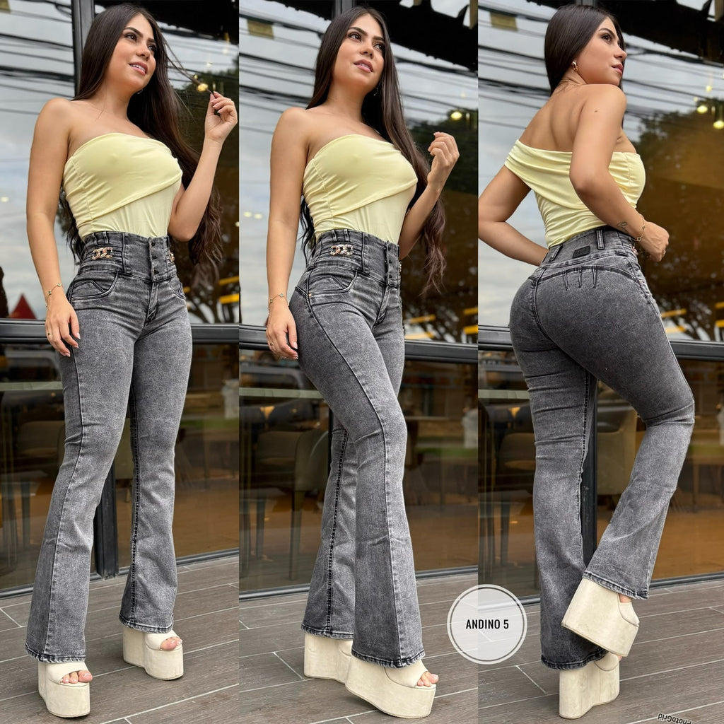 Escritura
 JEANS LEVANTA COLA